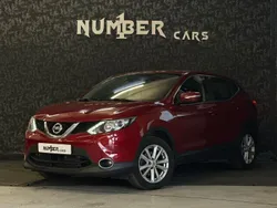 Röd Begagnad 2014 Nissan Qashqai SUV | 114 900 kr (Marknadspris)