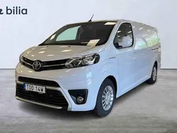 Vit Begagnad 2023 Toyota Proace Van | 499 000 kr