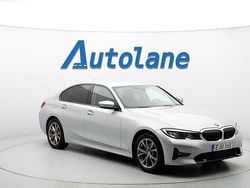 Silver (silver metallic ) Begagnad 2020 BMW 320 Shadowline Sedan | 269 900 kr (Bra pris)