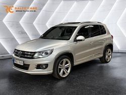 Grå Begagnad 2012 VW Tiguan R-line SUV | 119 800 kr (Marknadspris)