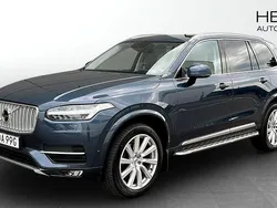 Mörkblå (blue) Begagnad 2019 Volvo XC90 Inscription SUV | 469 000 kr (Marknadspris)