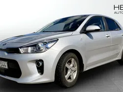 Grå (silver) Begagnad 2018 Kia Rio Advance Halvkombi | 119 900 kr (Marknadspris)