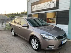 Mörkgrå Begagnad 2011 Kia Ceed Sportswagon Kombi | 44 900 kr (Marknadspris)