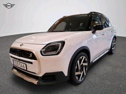 Vit Begagnad 2024 Mini Countryman SUV | 524 900 kr