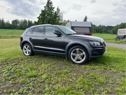 Grå Begagnad 2010 Audi Q5 Design SUV | 102 500 kr (Marknadspris)