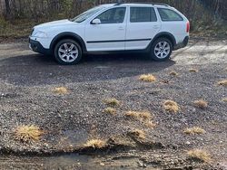 Begagnad 2007 Skoda Octavia Scout Kombi | 22 000 kr