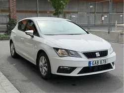Vit Begagnad 2020 Seat Leon Halvkombi | 120 000 kr (Superpris)