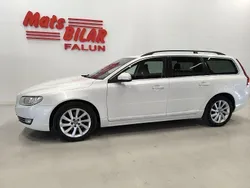 Vit Begagnad 2015 Volvo V70 Momentum Kombi | 179 900 kr (Dyr)