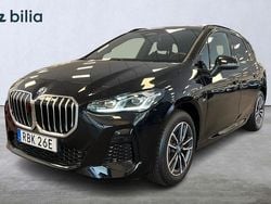 Svart Begagnad 2024 BMW 225 M Sport Minibuss | 449 000 kr (Lite dyr)