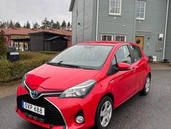 Begagnad 2015 Toyota Yaris Hybrid Halvkombi | 79 000 kr (Bra pris)
