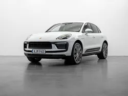 Vit Begagnad 2022 Porsche Macan SUV | 695 000 kr (Marknadspris)