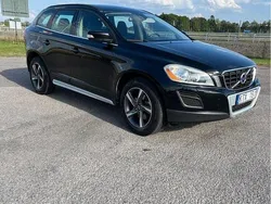 Svart Begagnad 2011 Volvo XC60 Momentum SUV | 79 000 kr (Bra pris)