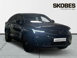 Svart Begagnad 2025 Volvo EC40 Performance SUV | 529 900 kr
