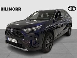 Blå Begagnad 2024 Toyota RAV4 Hybrid Style SUV | 419 900 kr (Bra pris)