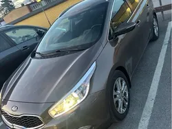 Brun Begagnad 2013 Kia Ceed Sportswagon Comfort Kombi | 69 000 kr (Marknadspris)