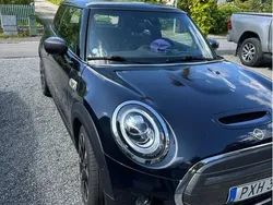 Svart Begagnad 2021 Mini Cooper SE Halvkombi | 185 000 kr (Superpris)