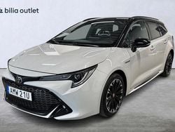 Grå Begagnad 2021 Toyota Corolla Sport Kombi | 264 000 kr (Marknadspris)
