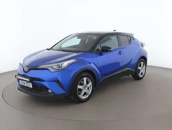 Blå Begagnad 2017 Toyota C-HR Style SUV | 187 000 kr (Marknadspris)