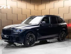 Svart Begagnad 2022 BMW X5 iPerformance SUV | 779 000 kr (Superpris)