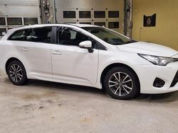 Begagnad 2017 Toyota Avensis Kombi | 117 000 kr (Bra pris)