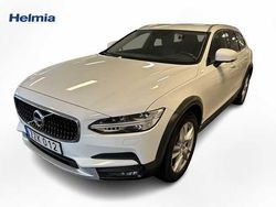 Vit Begagnad 2018 Volvo V90 CC Pro Kombi | 259 000 kr (Marknadspris)