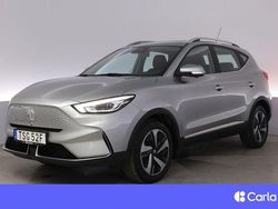 Grå Begagnad 2023 MG ZS Luxury Sedan | 291 900 kr (Lite dyr)