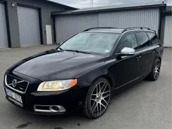 Svart Begagnad 2011 Volvo V70 R-Design Kombi | 90 000 kr (Marknadspris)
