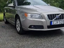Brun Begagnad 2009 Volvo V70 Momentum Kombi | 69 000 kr (Marknadspris)