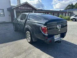 Svart Begagnad 2011 Mitsubishi L200 Pickup | 135 000 kr (Lite dyr)