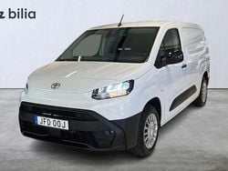 Vit Ny 2025 Toyota Proace City Van | 354 900 kr (Marknadspris)