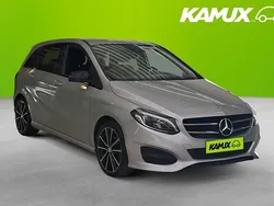 Silver (grå) Begagnad 2017 Mercedes B180 Style Minibuss | 164 700 kr (Marknadspris)