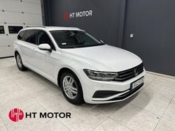 Vit Begagnad 2022 VW Passat Business Kombi | 264 900 kr (Marknadspris)