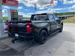 Svart Begagnad 2021 Chevrolet Silverado Sedan | 625 000 kr