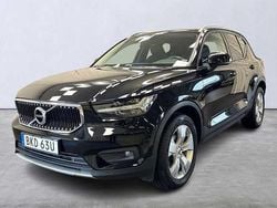 Svart Begagnad 2019 Volvo XC40 Momentum SUV | 264 800 kr (Marknadspris)