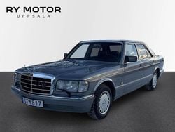 Ljusgrå Begagnad 1987 Mercedes 300 SE Sedan | 99 500 kr
