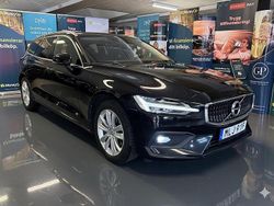 Svart Begagnad 2020 Volvo V60 Momentum Kombi | 249 900 kr (Marknadspris)