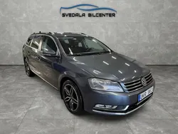 Ljusgrå Begagnad 2012 VW Passat Kombi | 69 900 kr (Marknadspris)