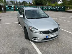 Silver Begagnad 2010 Kia Ceed Sportswagon 4 Kombi | 35 000 kr (Marknadspris)