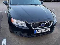 Svart Begagnad 2011 Volvo V70 Momentum Kombi | 55 000 kr (Bra pris)