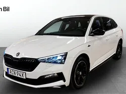 Vit Begagnad 2021 Skoda Scala Monte Carlo Halvkombi | 198 900 kr (Marknadspris)