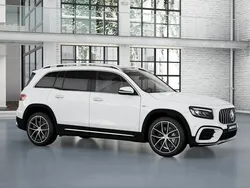 Ny 2025 Mercedes GLB35 SUV | 671 200 kr
