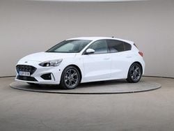 Vit Begagnad 2021 Ford Focus ST-Line Sedan | 159 000 kr