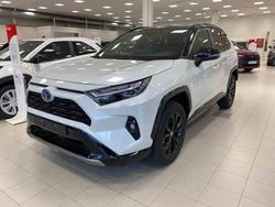 Vit Ny 2025 Toyota RAV4 Hybrid SUV | 508 900 kr