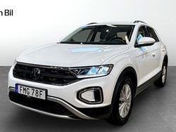 Vit (pure white) Begagnad 2022 VW T-Roc Life SUV | 259 900 kr (Marknadspris)