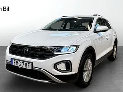 Vit (pure white) Begagnad 2022 VW T-Roc Life SUV | 259 900 kr (Marknadspris)