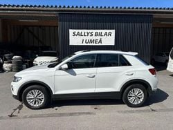 Vit Begagnad 2021 VW T-Roc SUV | 249 900 kr (Marknadspris)
