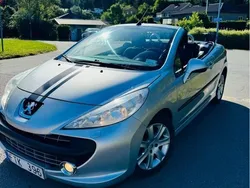 Grå Begagnad 2007 Peugeot 207 CC Cab | 30 000 kr (Bra pris)