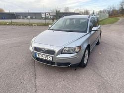 Silver Begagnad 2006 Volvo V50 Kombi | 10 000 kr (Superpris)