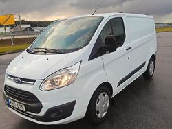 Begagnad 2017 Ford Transit Custom Minibuss | 98 000 kr
