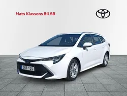 Vit Begagnad 2022 Toyota Corolla Active Kombi | 229 000 kr (Marknadspris)